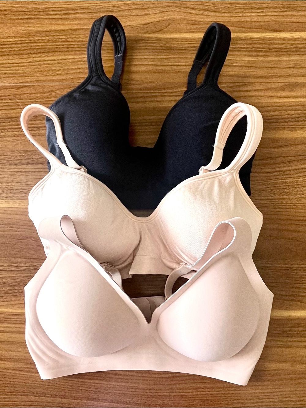 Seamless Wirefree Support Bras Bundle 36D / 36DD Felina & Gel Jelly Bra